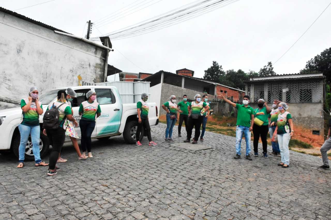 Camacã: Secretaria de Assistência Social faz entrega de pães e máscaras no Bairro Joana Angélica